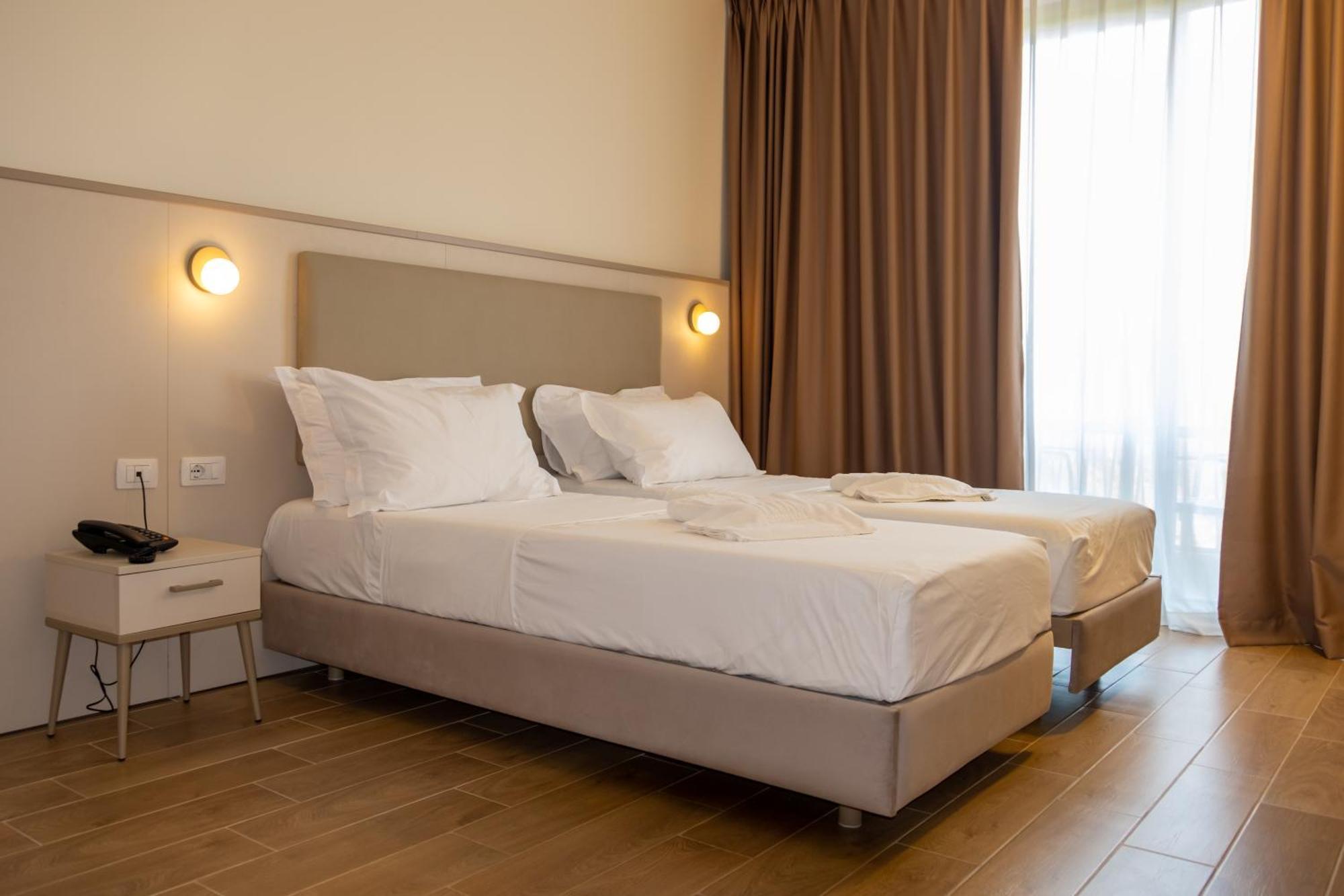 Fllad Resort & Spa Durres غوليم المظهر الخارجي الصورة