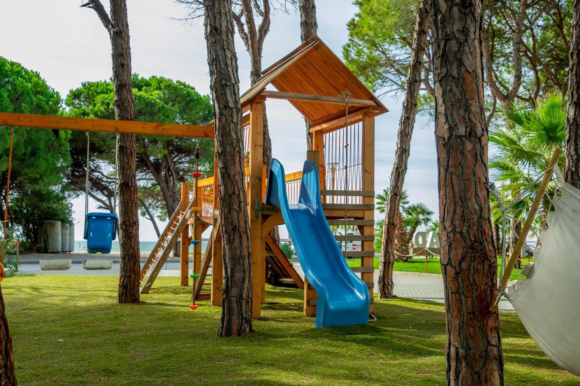 Fllad Resort & Spa Durres غوليم المظهر الخارجي الصورة